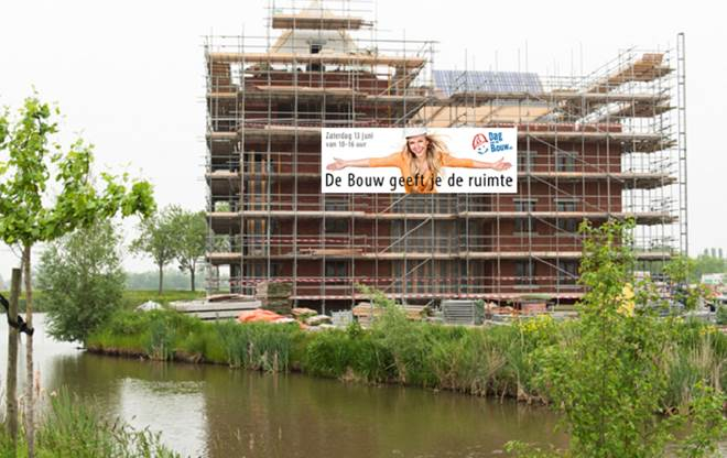 Foto spandoek dag van de bouw.jpg